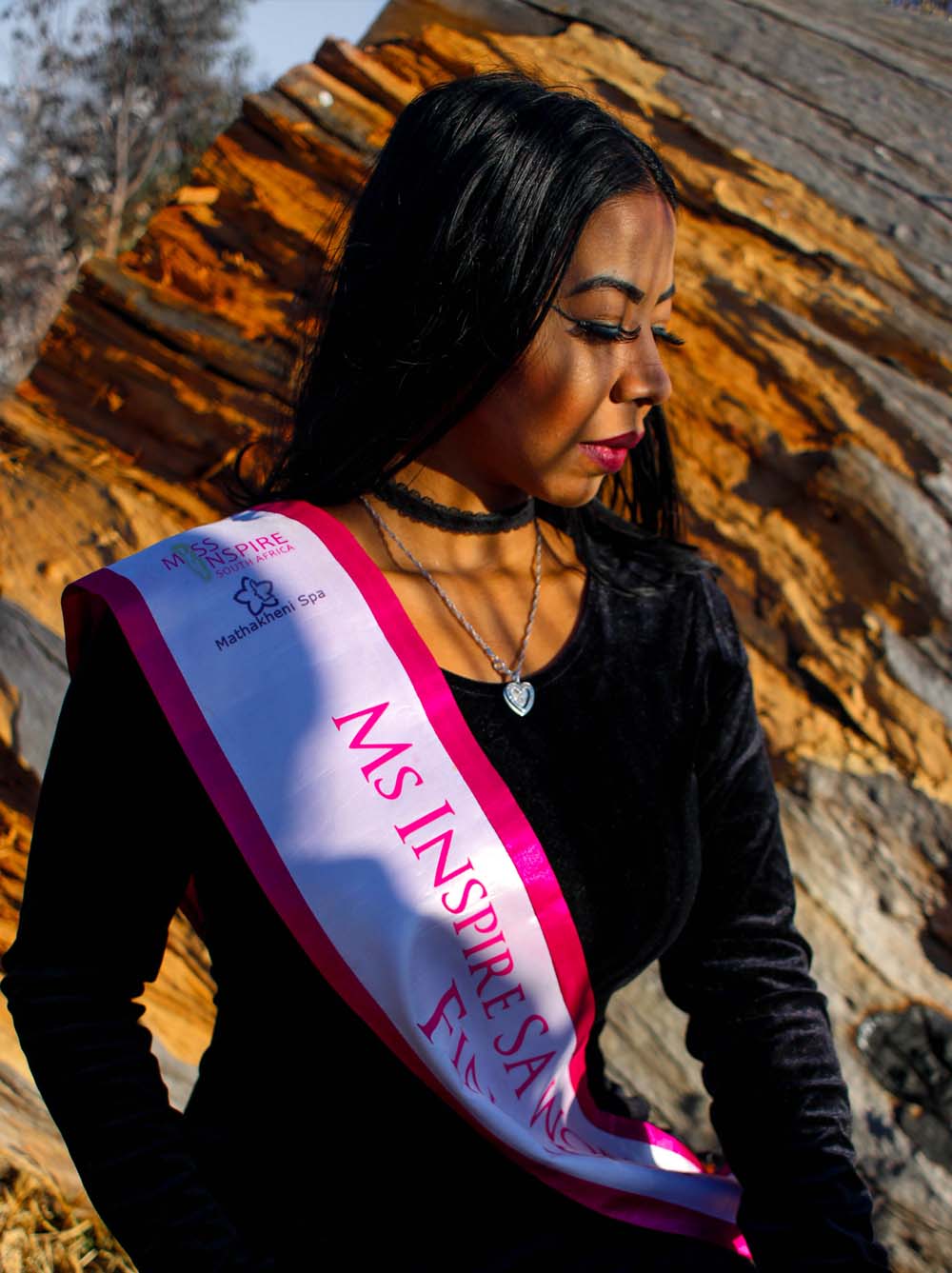 Saleha Maharaj outdoor photoshoot